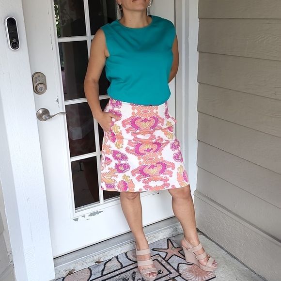 VEUC Sz 6 Fushia Coral Paisley Print Skirt - Picture 7 of 12